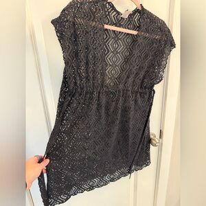 L/XL Black top/swim coverup